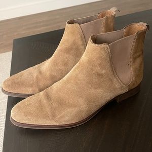 Chelsea Boots